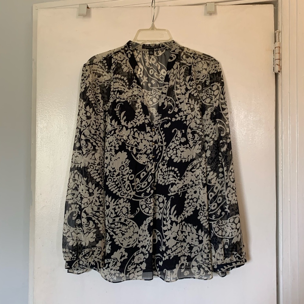 Banana republic black & white tunic with tank